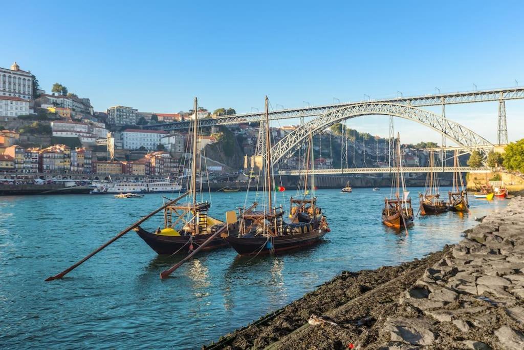 Balcony City Views Porto Buitenkant foto