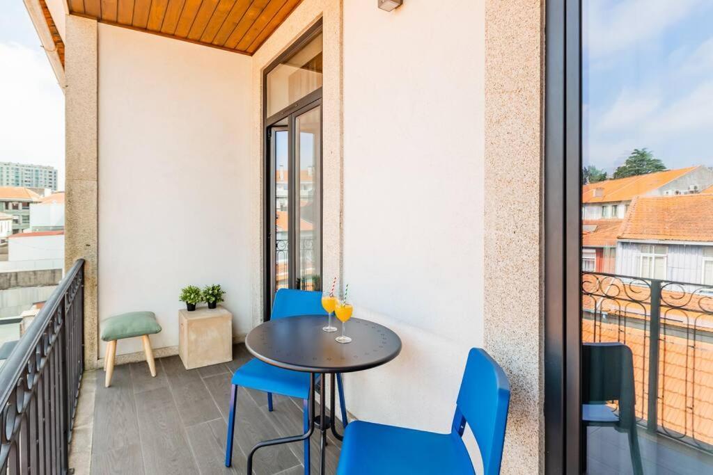Balcony City Views Porto Buitenkant foto